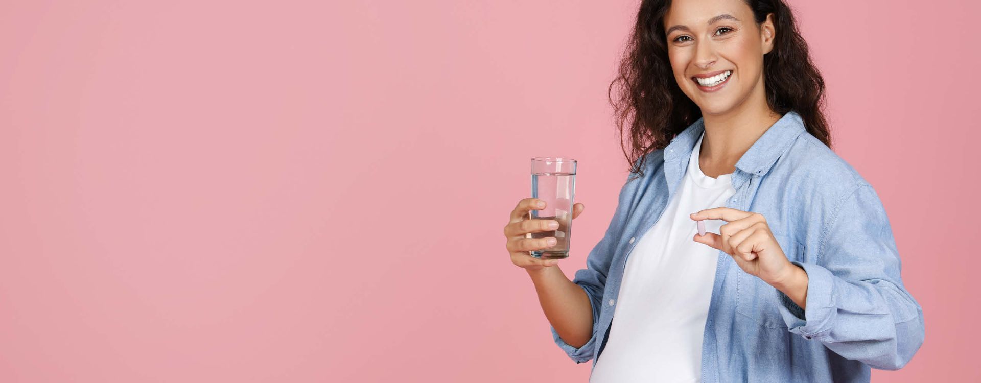 How Much Tylenol Can I Take While Pregnant? Article Image